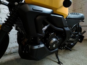Honda CTX700N