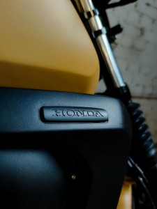 Honda CTX700N