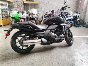 Honda CTX700N
